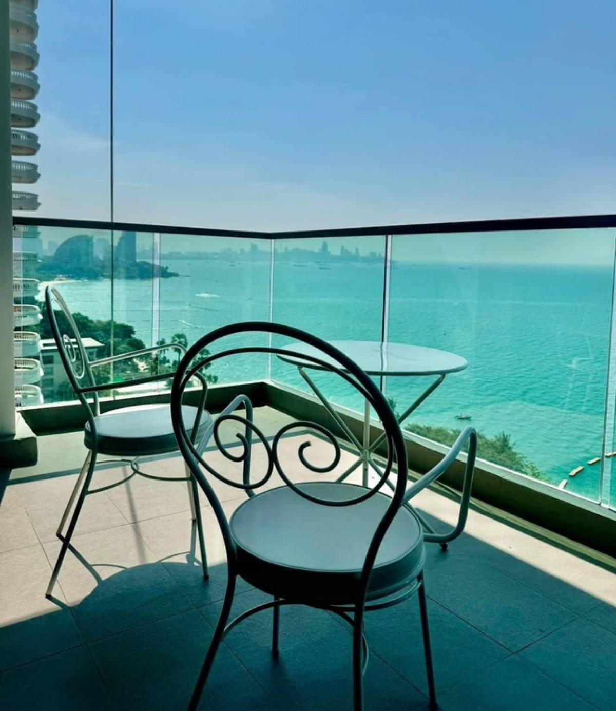 ให้เช่าคอนโดพัทยา บางแสน ชลบุรี สัตหีบ : WONGAMART TOWER 2 BED 93 SQM FOR RENT @ 52000 BAHT PER MONTH 📍north pattaya ☑️2 bedroom☑️2 bathroom☑️corner room☑️private elevator ☑️93 sqm☑️fully furnished ☑️Rent:52000 baht per month Ref:ma21For more info:Avenue real estate co.ltd📞092683