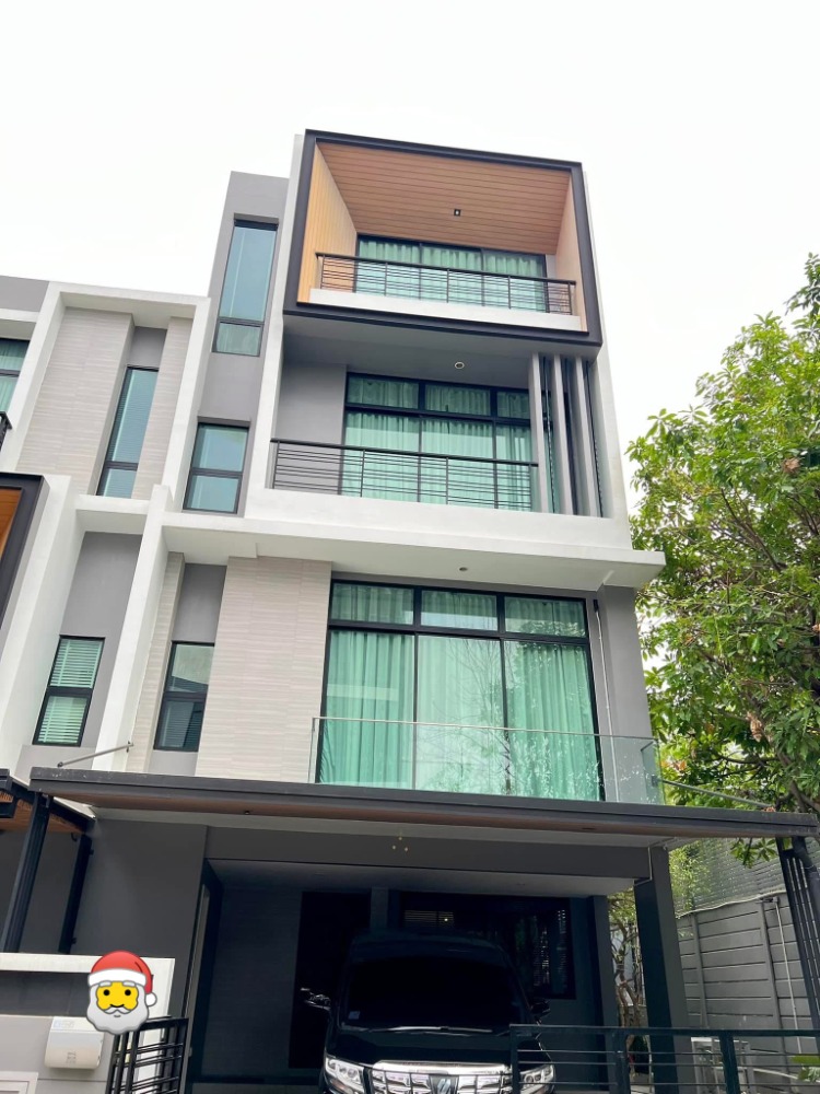 For RentTownhousePattanakan, Srinakarin : Townhome for rent, 3.5 floors, Nirvana Define Srinakarin-Rama9 project, 3 bedrooms, 4 bathrooms, corner house, with space on the side, very good location, convenient transportation, easy to get into the city #Yellow Line, Sri Krit Station