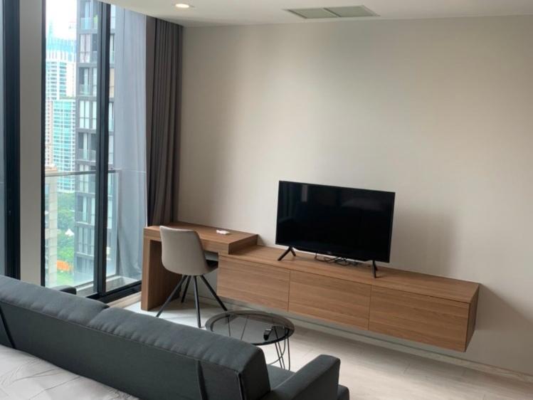 For RentCondoWitthayu, Chidlom, Langsuan, Ploenchit : Condo For Rent Noble Ploenchit 1 Bedroom 1 Bathroom 45 sqm