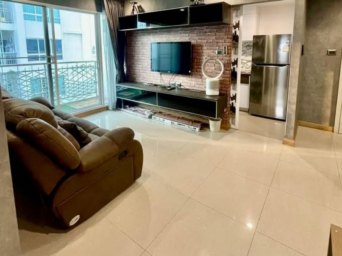 ขายคอนโดพระราม 9 เพชรบุรีตัดใหม่ RCA : 🏢 For Sale: Supalai Wellington 2 Condo in the Heart of Bangkok, Near MRT Cultural Centre 🏙️