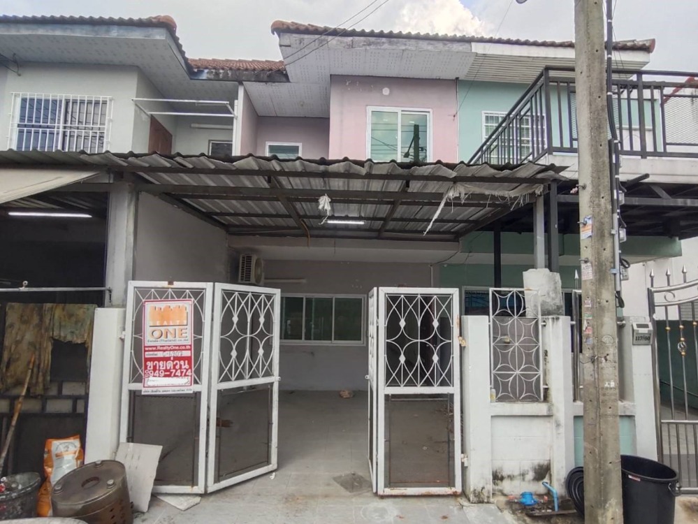 For SaleTownhouseNonthaburi, Bang Yai, Bangbuathong : Townhouse for sale, ready to move in, Sri Muang Thong Village, entrance to Wat Lat Pla Duk Alley, beautiful, convenient transportation, special price