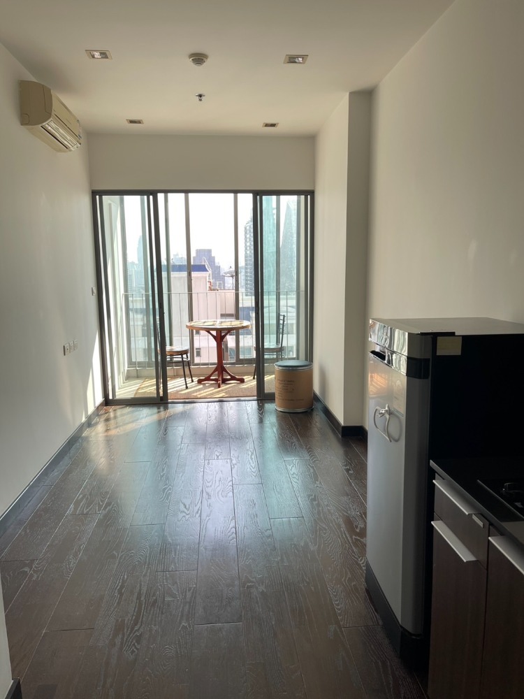 For SaleCondoRatchathewi,Phayathai : Condo for SALE at Ideo Q Phayathai (Foreigner quota) 1 Bedroom 1 Bathroom Size : 40.75 Sq.m Floor : 33 Price : 6,500,000 bht transfer fee 50/50