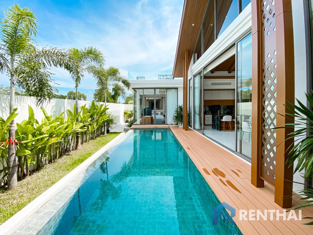 For SaleHousePhuket : Luxurious 3-bed Villa at The Ozone Residences, Phuket, with Private Pool