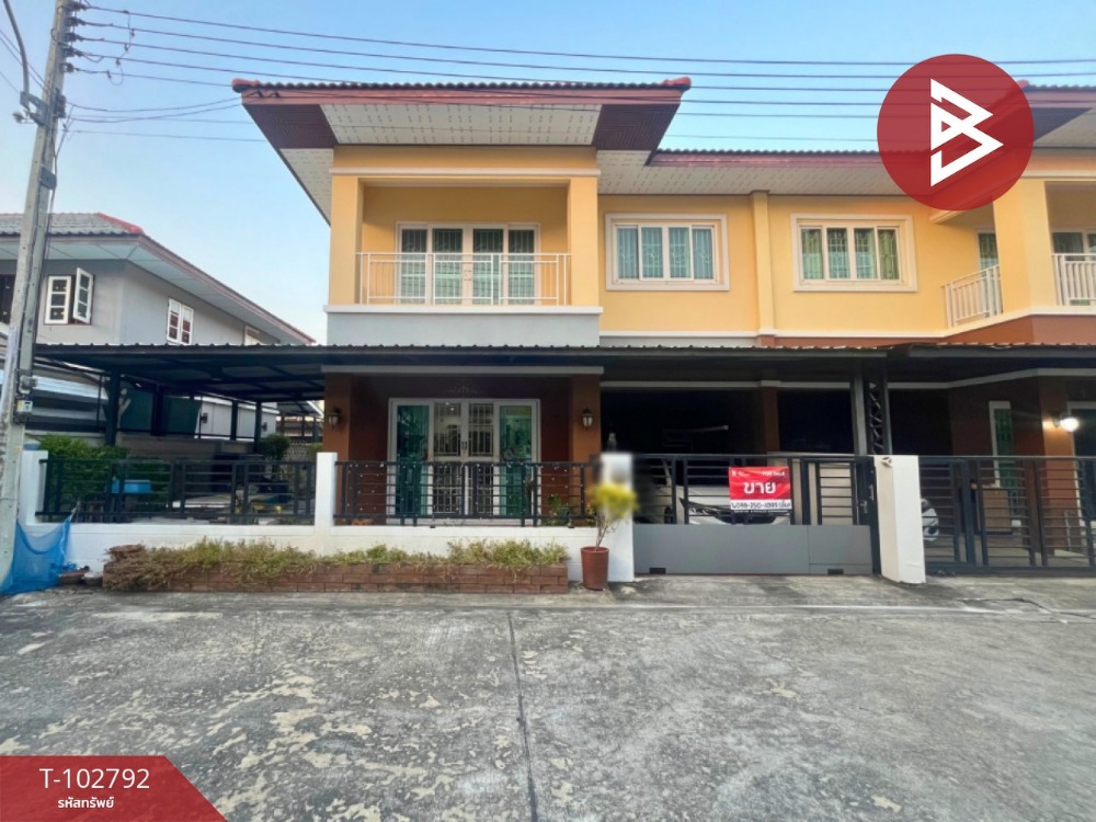 For SaleHouseNakhon Pathom : Urgent sale, semi-detached house, end unit, Kittichai Village 18, Phutthamonthon, Nakhon Pathom