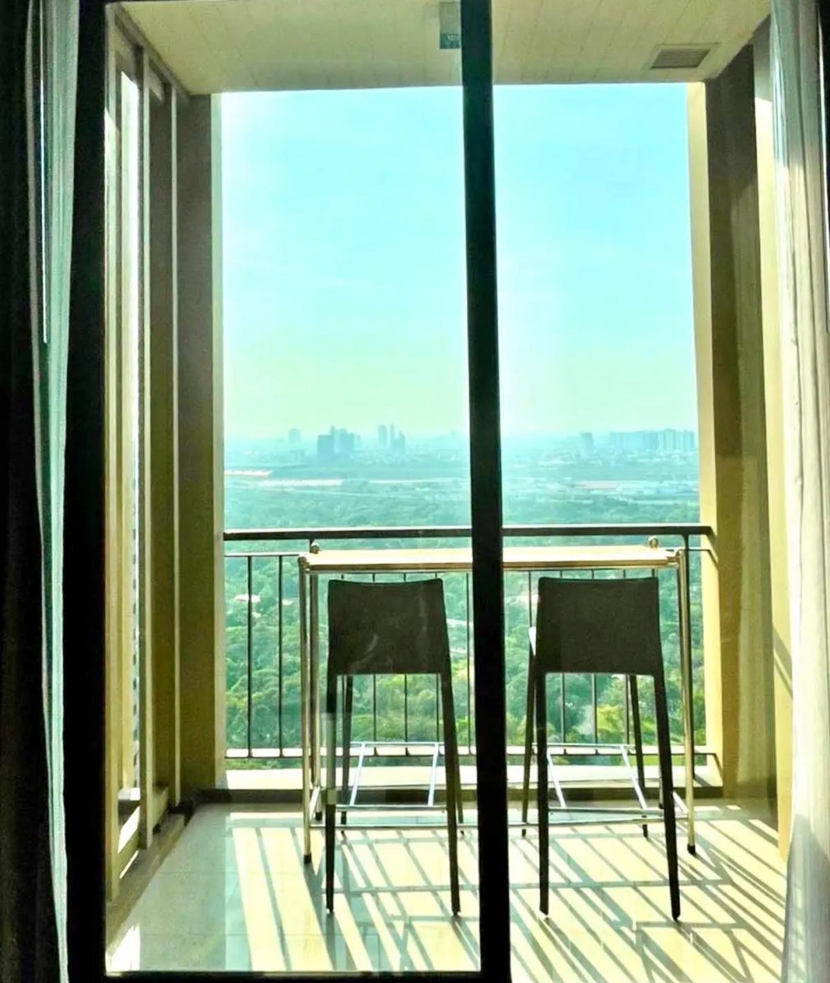 ให้เช่าคอนโดลาดพร้าว เซ็นทรัลลาดพร้าว : คอนโด  ให้เช่า Equinox Condo