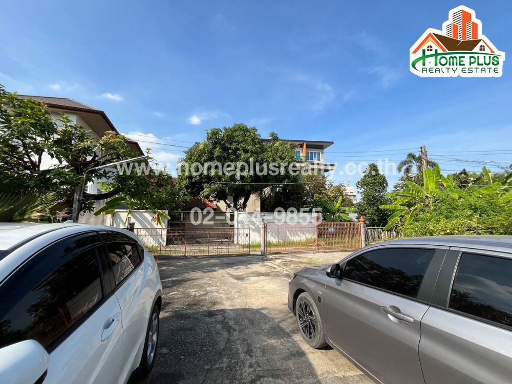 For SaleLandRatchadapisek, Huaikwang, Suttisan : Land with buildings, Soi Ratchadaphisek 31, area 537 square wah (sold 3 plots together)