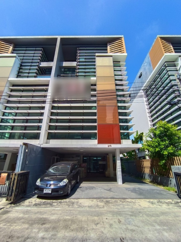 For SaleHome OfficeLadprao101, Happy Land, The Mall Bang Kapi : 5-storey modern style home office in Soi Lat Phrao 101, elevator, safe with private CCTV cameras, only 20 units