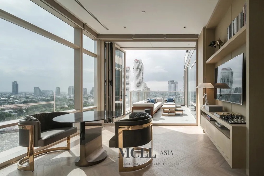 ขายคอนโดสาทร นราธิวาส : Four Seasons Private Residences