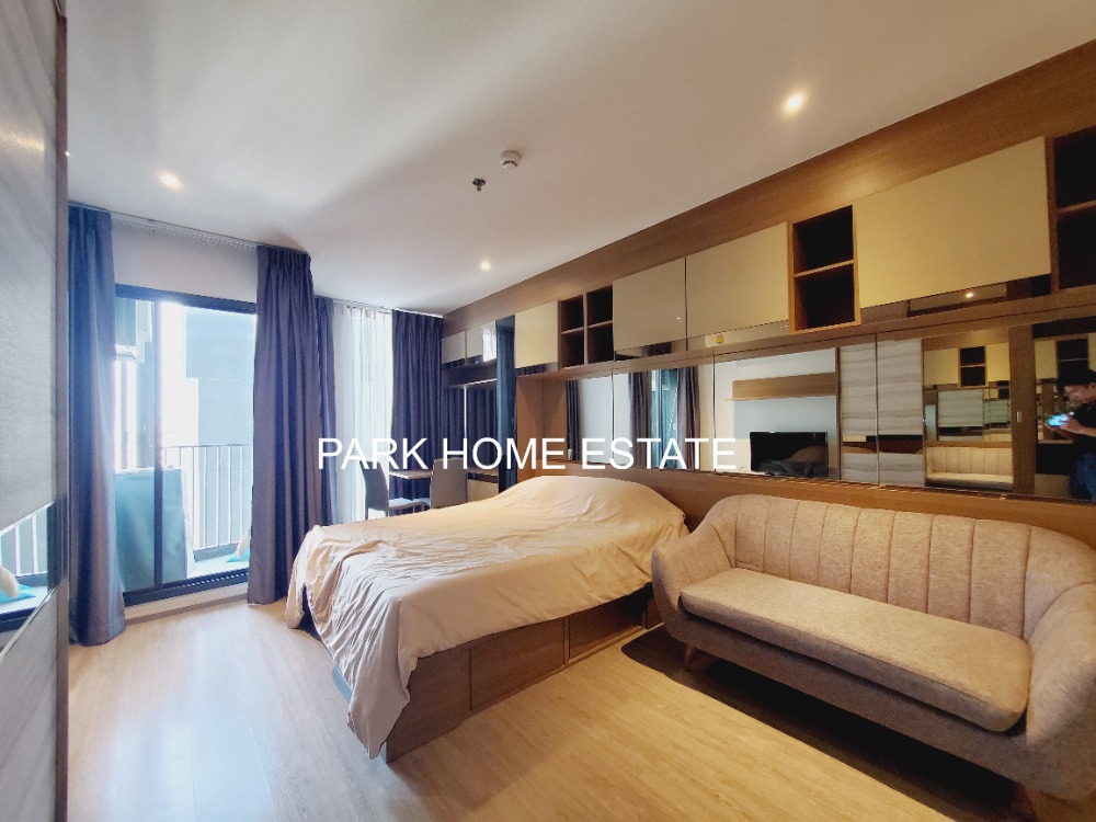 For RentCondoSukhumvit, Asoke, Thonglor : 21K THB/Month 📣For Rent RHYTHM EKKAMAI . Studio Highfloor📞 Line : @pukkhome (with @)