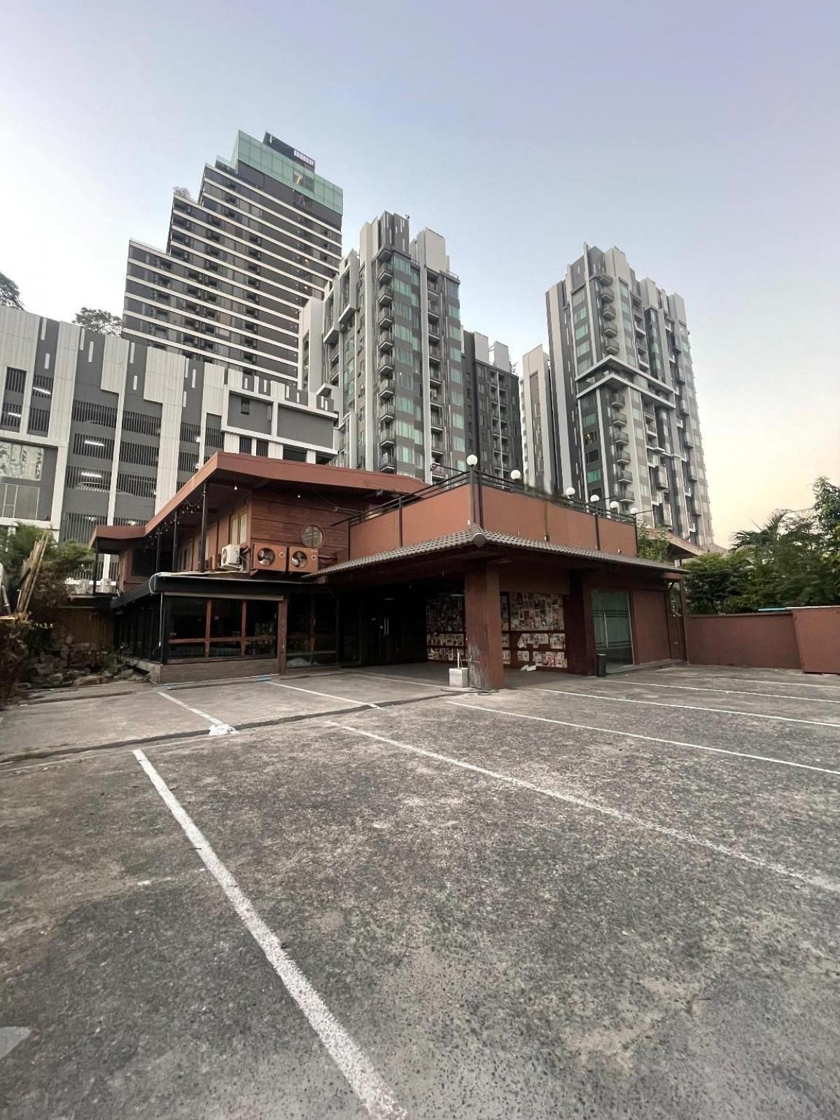 For RentShophouseSukhumvit, Asoke, Thonglor : 💥Prime Commercial Property for Lease: Fully Equipped Japanese Restaurant in Ekkamai