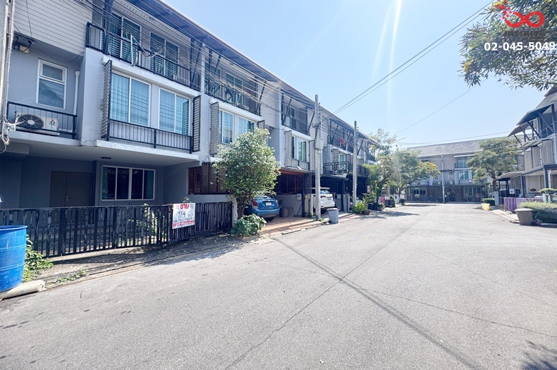 For SaleTownhouseKaset Nawamin,Ladplakao : Townhouse for sale, 3 floors, Ariya Daily, Kaset-Nawamin, 17.4 square wah, Lat Phrao Road, Lat Phrao