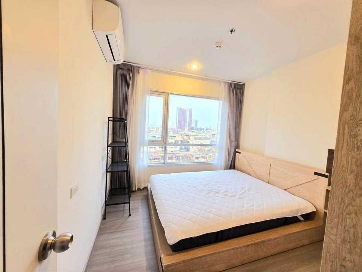 For RentCondoPinklao, Charansanitwong : @condomedium 📍 For rent The President Charan - Yeak Fai Chai Station, large room, fully furnished