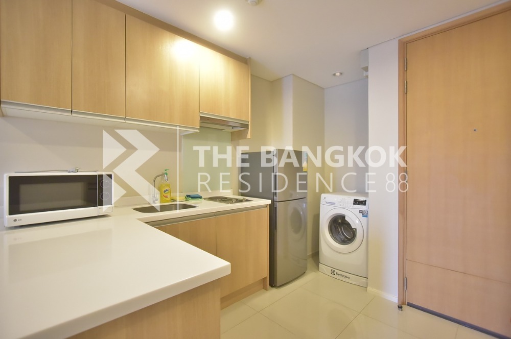 For RentCondoRama9, Petchburi, RCA : Villa Asoke, spacious room, high floor