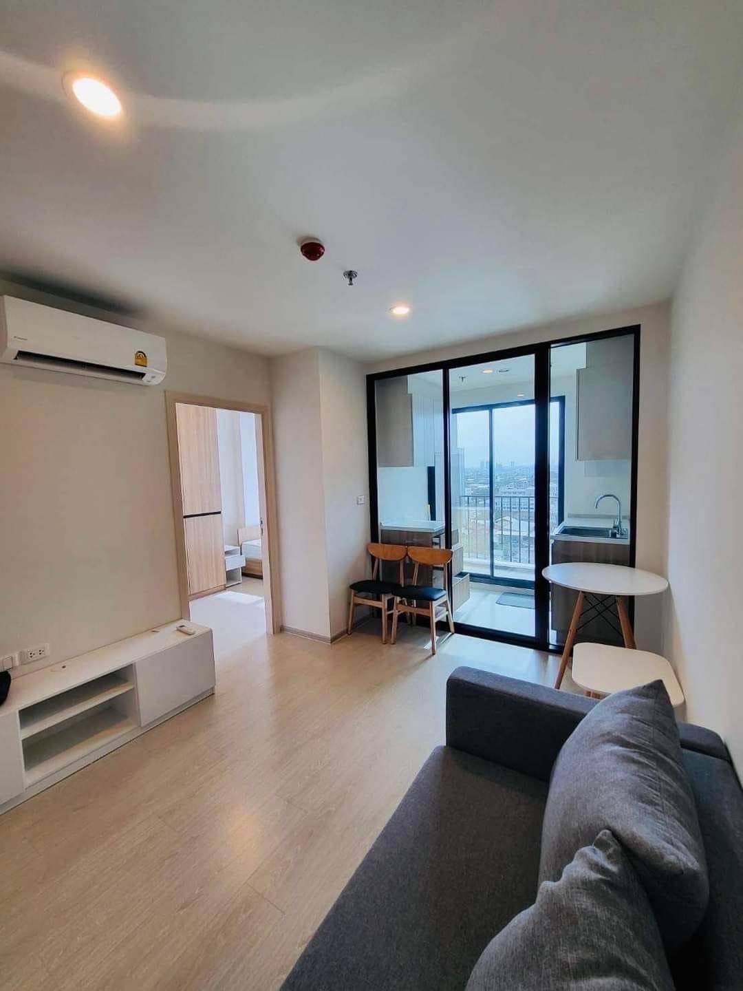 For RentCondoChaengwatana, Muangthong : New Noble Chaengwattana 🔥 For rent 9,000 baht 🔥 With washing machine and electrical appliances, ready to move in 🔥 Near the BTS and Chaengwattana Government Complex