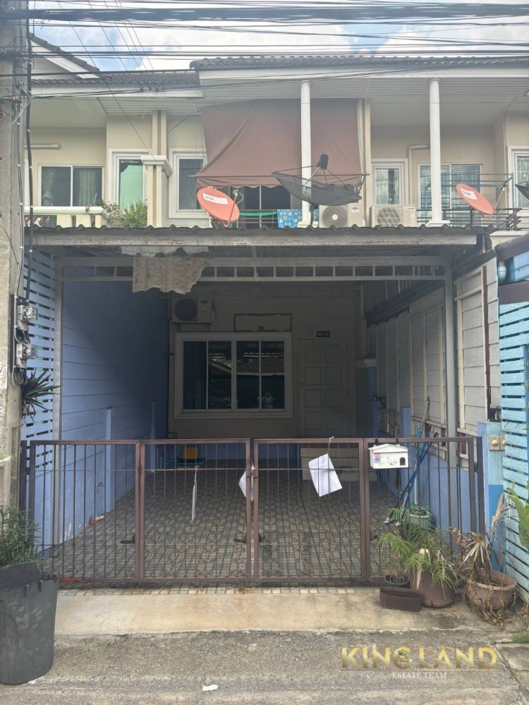 For RentTownhouseNawamin, Ramindra : #Townhouse for rent, 2 floors, 3 bedrooms, 2 air conditioners, village next to Khlong 2 Road, Hathai Rat #Near Safari World, Bodinthra Village 2, price 8,500 baht/month #Near Fashion Island #Near Chatuchak Expressway