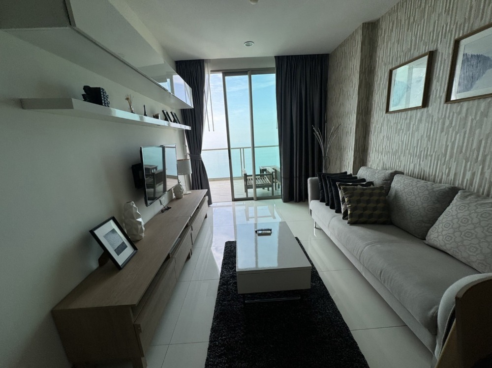 For RentCondoPattaya, Bangsaen, Chonburi : For rent condo Riviera Wongamat 2 Beds corner type (S03-1948)