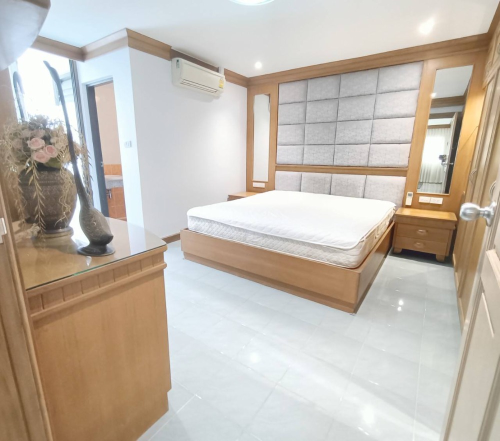 For RentCondoRatchadapisek, Huaikwang, Suttisan : Condo for rent Ratchada city condo 2 bedrooms, beautiful room, fully furnished