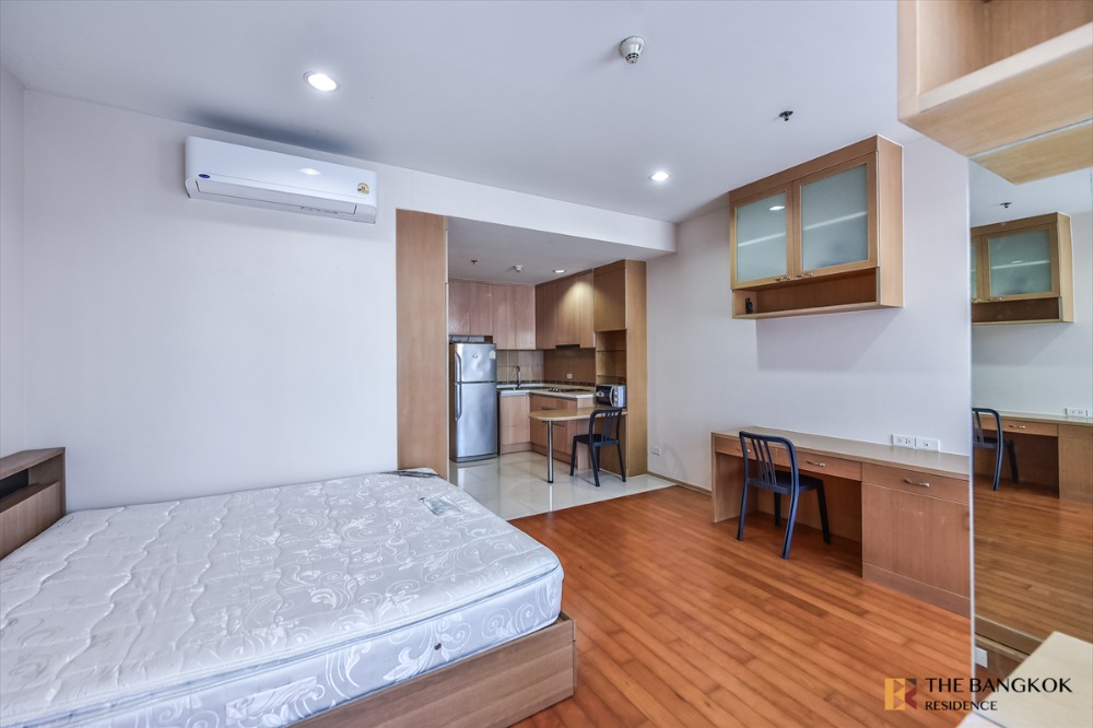 For RentCondoRatchathewi,Phayathai : For Rent Villa Rachatewi / Studio 1 Bathroom / 40.00 Sq.m.