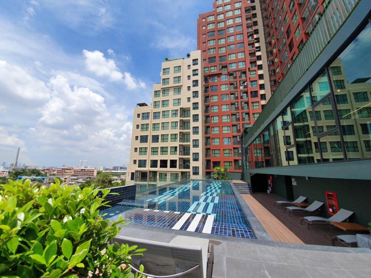 For SaleCondoPinklao, Charansanitwong : For sale: Brix condominium, Chao Phraya River view, 2 bedrooms, 2 bathrooms, 2 car parking spaces, size 52.2 sq m., next to Sirindhorn MRT station, special discount, pay only ten thousand more than a ground floor room.