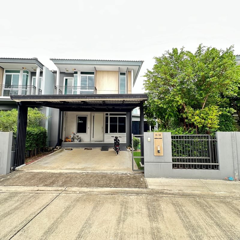 For SaleHouseRama5, Ratchapruek, Bangkruai : For sale: Twin house, Inizio Village 3, Land and House project.