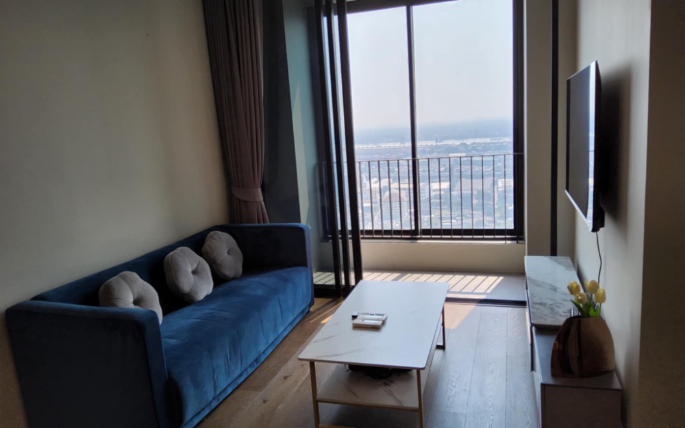 For RentCondoSukhumvit, Asoke, Thonglor : Ideo Q Sukhumvit 36 Floor 33 with bathtub fully furnished アイデオ キュー スクムビット 36 Condo for Rent near BTS Thonglor