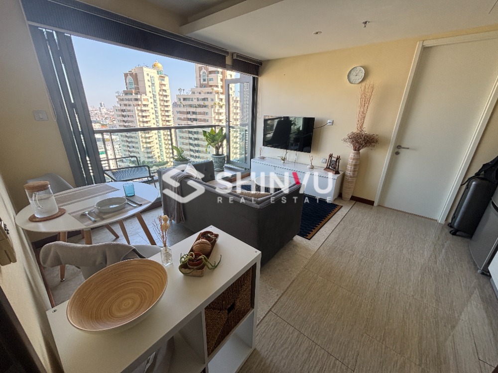 For RentCondoSukhumvit, Asoke, Thonglor : Guaranteed premium quality, the most beautiful in the project, for rent H Sukhumvit 43, corner room, size 44 sq m., 1 bedroom, 1 bathroom, 22nd floor [RT2501021]