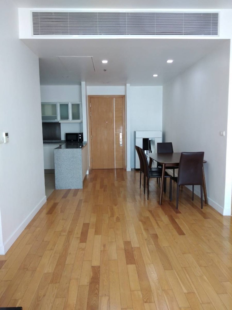 For SaleCondoSukhumvit, Asoke, Thonglor : Ready to find a new owner! Ready to close, can reduce further. Large room, high floor, in the heart of Thonglor.