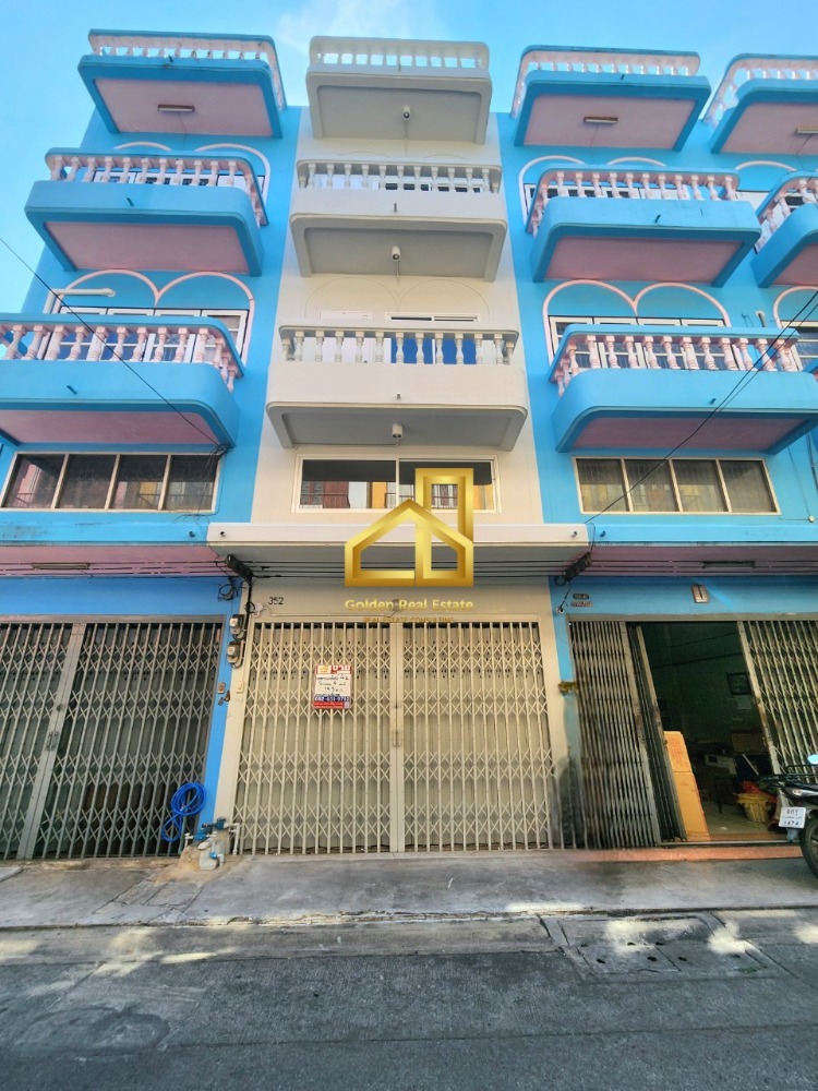 For SaleShophouseWongwianyai, Charoennakor : For sale: 4-storey shophouse, Charoen Nakhon 60, newly renovated