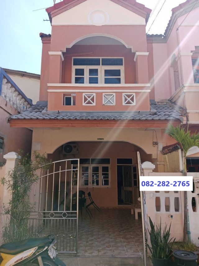 For SaleTownhouseRathburana, Suksawat : 17.8 sq m, 2 bedrooms, 2 bathrooms, 2-storey townhouse, Tasanee Niwet, Pracha Uthit 119