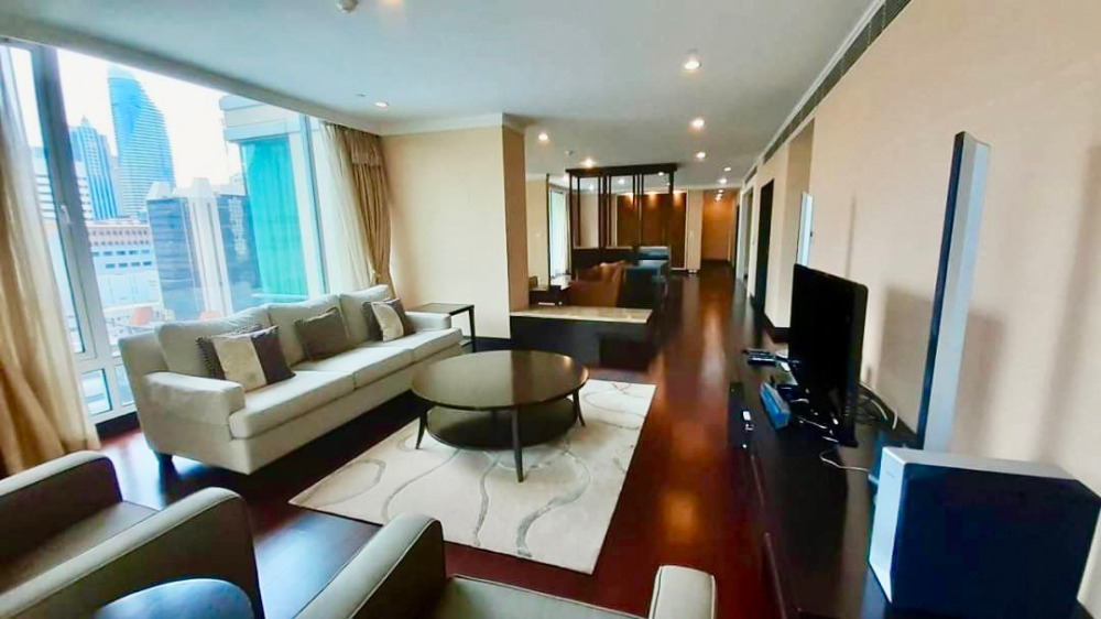 ให้เช่าคอนโดวิทยุ ชิดลม หลังสวน : for Rent : Park Chidlom 4 bedrooms 4 bathrooms  Ready to move