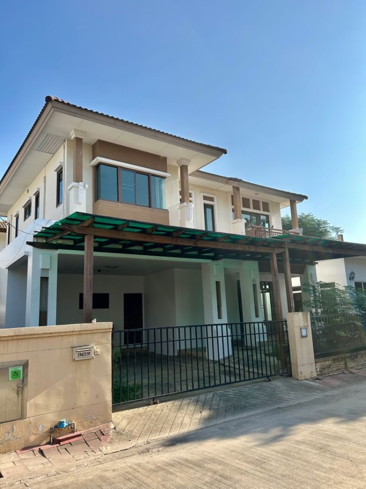 For SaleHouseRattanathibet, Sanambinna : Single house for sale, Burasiri Sanambinnam, 79 sqw., corner house, near MRT Nonthaburi 1 Intersection, Ministry of Commerce