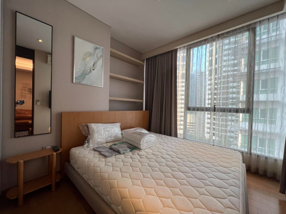 For RentCondoSukhumvit, Asoke, Thonglor : 🔴22,000฿🔴 The Lumpini 24 ┃ The Lumpini 24 ✅ Near BTS Phrom Phong, happy to serve 🙏 If interested, please contact 𝙇𝙄𝙉𝙀 (very quick response): 📱 Property code 6801-1306 📱: Line ID: @bbcondo88