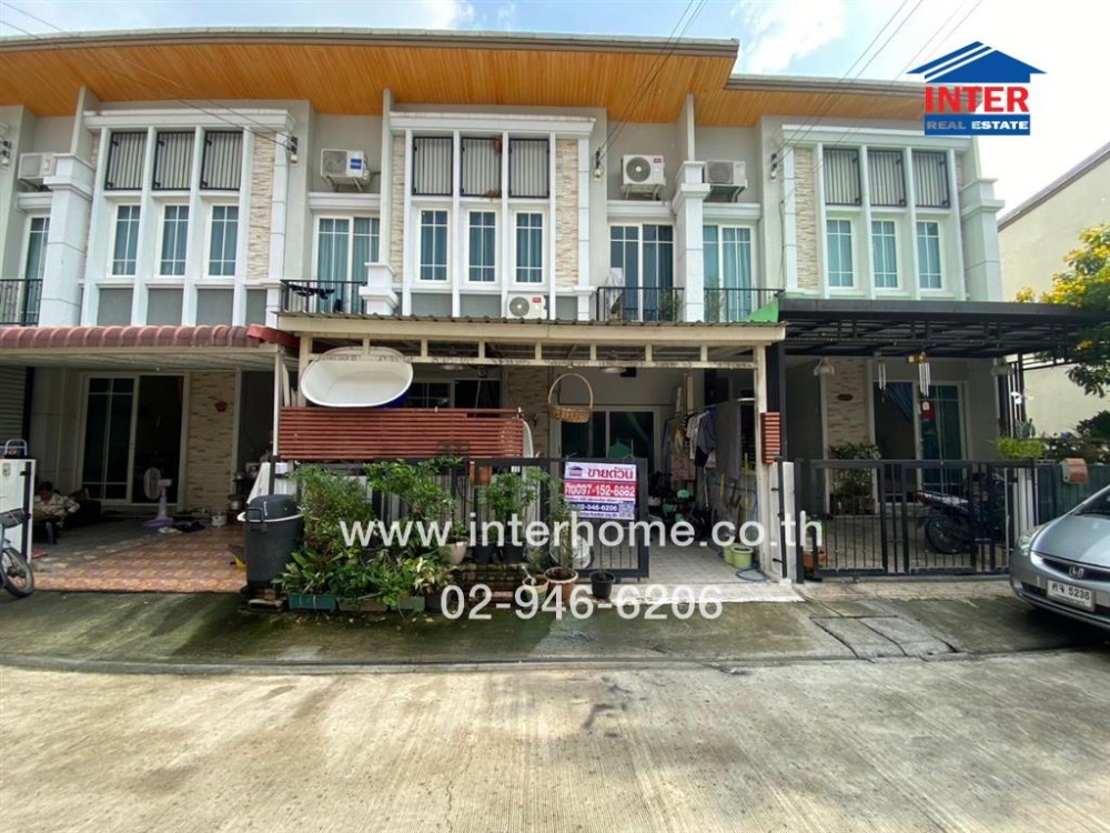 For SaleTownhouseRathburana, Suksawat : 2-storey townhouse, 18.5 sq.w., Golden Town Village 2, Suk Sawat-Phutthabucha, Soi Suk Sawat 26, Intersection 9, Suk Sawat-Bang Pakok Road, Rama 2 Road, Rat Burana District, Bangkok