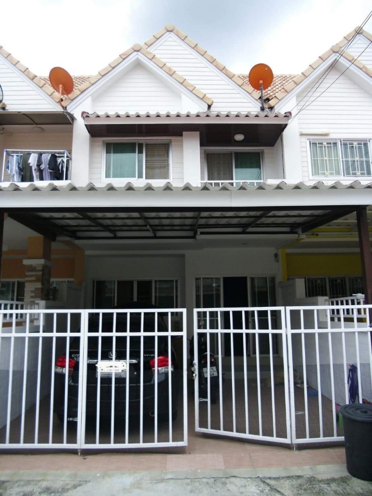 For SaleHouseNawamin, Ramindra : Urgent sale, townhouse, Ratchathani Village 7, next to Sai Mai Road, electric train