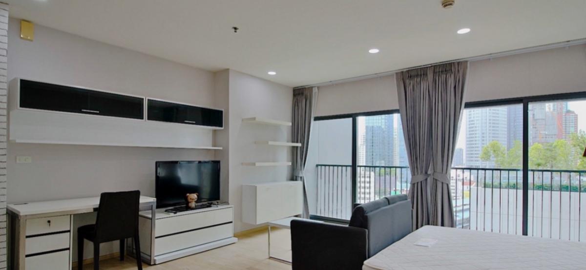 For RentCondoSukhumvit, Asoke, Thonglor : 🔥For urgent rent🔥 Condo Noble Remix (Noble Remix) Sukhumvit 36, Studio type, 43 sq m., 11th floor, no blocked view, with Skywalk connecting to BTS Thonglor