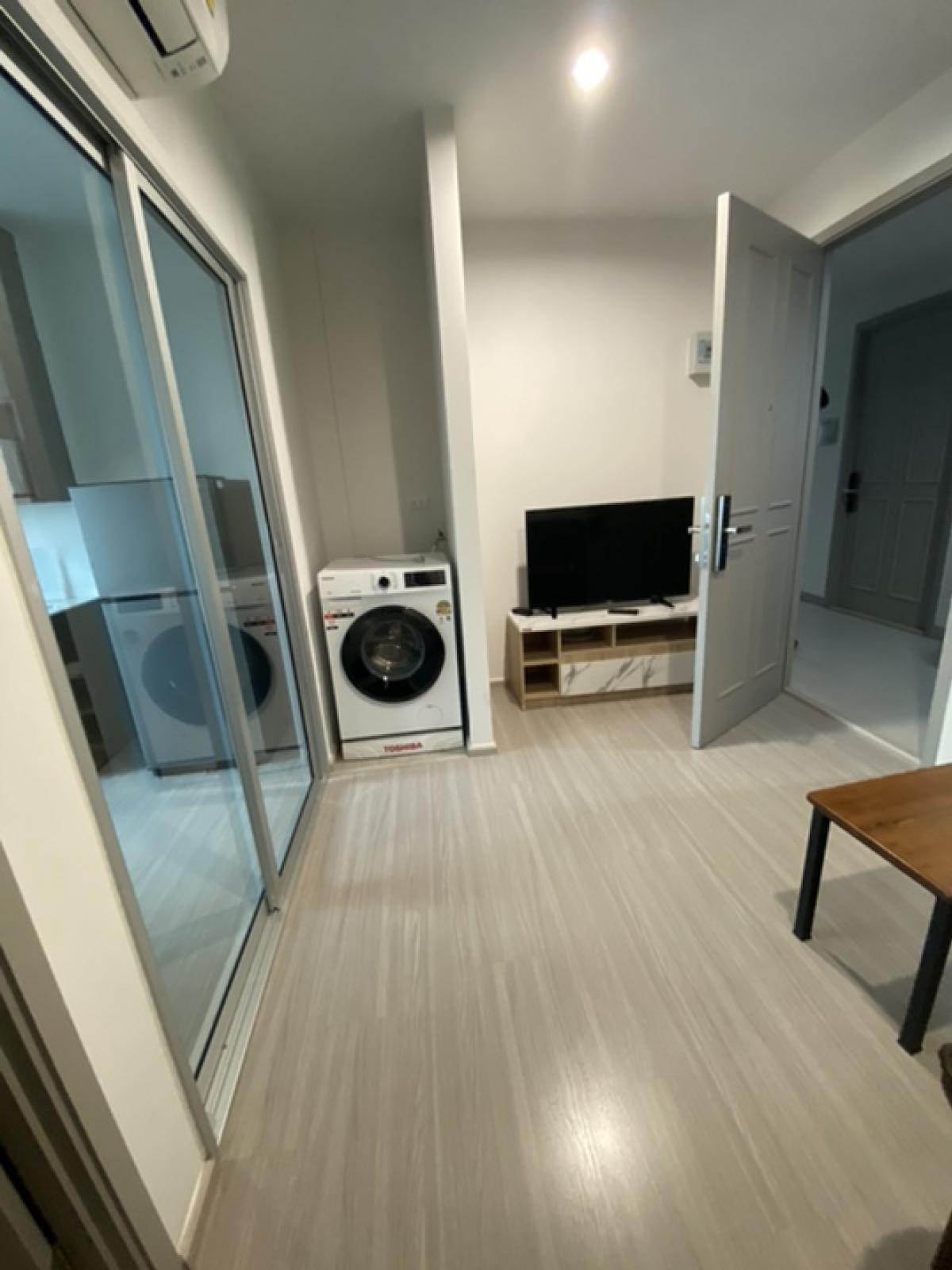 For RentCondoBang kae, Phetkasem : !!Special Building A, the front end🥰If you are near MRT Phasi Charoen, this is the place🥰💝For rent The Parkland Phetkasem 56💝