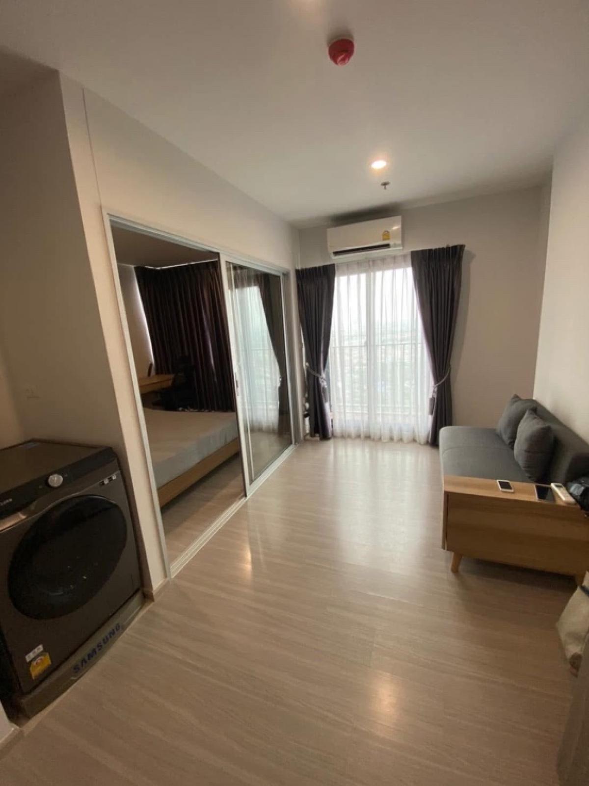 For RentCondoBang kae, Phetkasem : !!Guaranteed special price. Book today and get free internet throughout the lease contract. 🥰If you are near MRT Phasi Charoen and Seacon Bang Khae, this is the place for you. 🥰🟢For rent The Parkland Phetkasem 56🟢