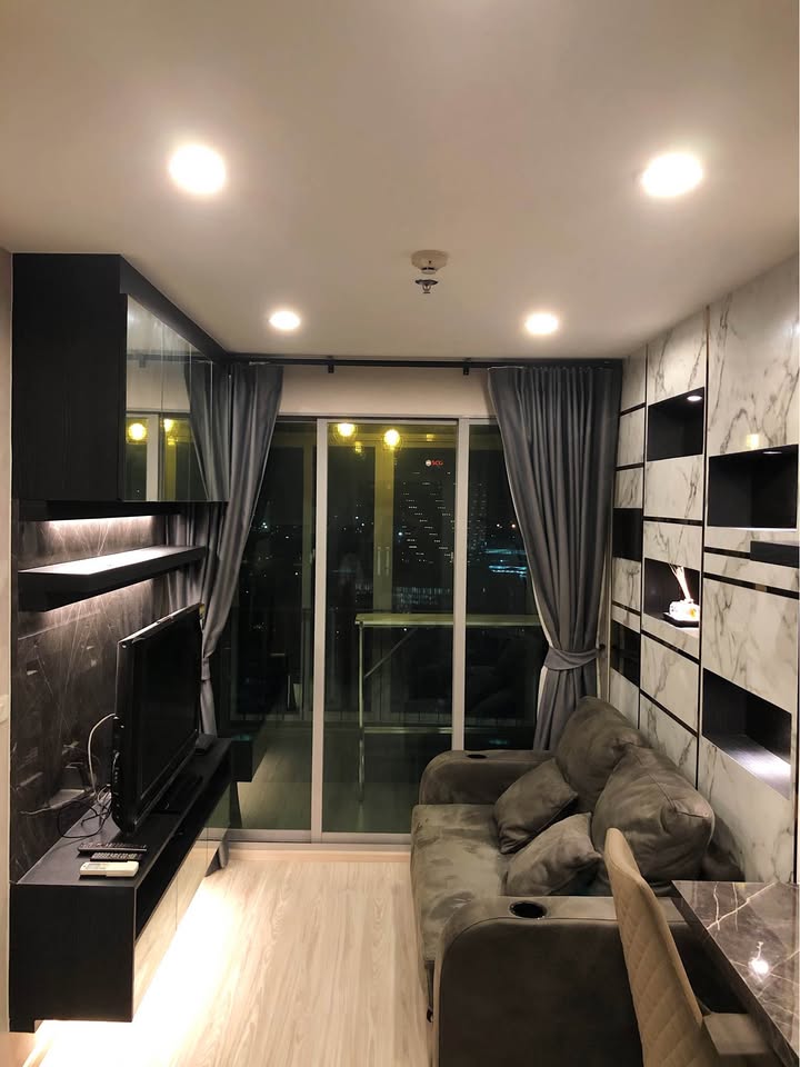 For RentCondoBang Sue, Wong Sawang, Tao Pun : Condo for rent: Ideo Mobi Grand Interchange Bangsue, 25th floor, built-in, tone control throughout the room