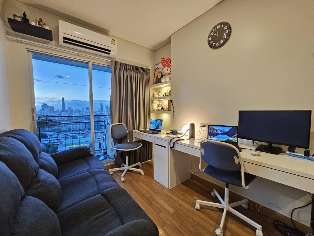 For SaleCondoRama3 (Riverside),Satupadit : For Sale: Great value, Lumpini Place Ratchada-Sathu, 1 bedroom, 28 sq m, Mahanakhon view, room is not damaged, never rented out, owner lives there himself, goes back and forth a bit, selling for only 2.75 million baht, fully furnished (each person pays ha