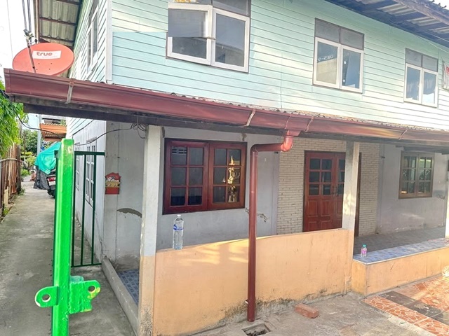 For RentHouseOnnut, Udomsuk : Soi OnNut 72-76 Suera Sala Loi School 200 m. for sale/rent 2-storey detached house 55 sq.wa. 205 sq.