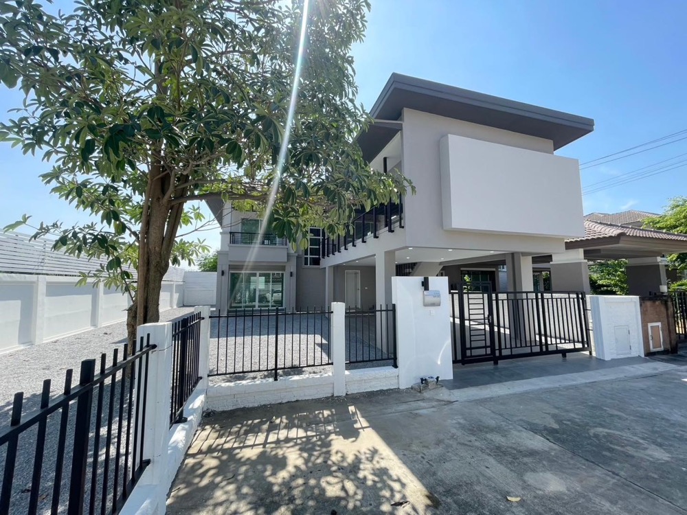 For SaleHousePathum Thani,Rangsit, Thammasat : Single house for sale, inner corner, beautifully renovated, Phatsar Village 4, Khlong Sam, Rangsit, Pathum Thani, near Dream World, good price