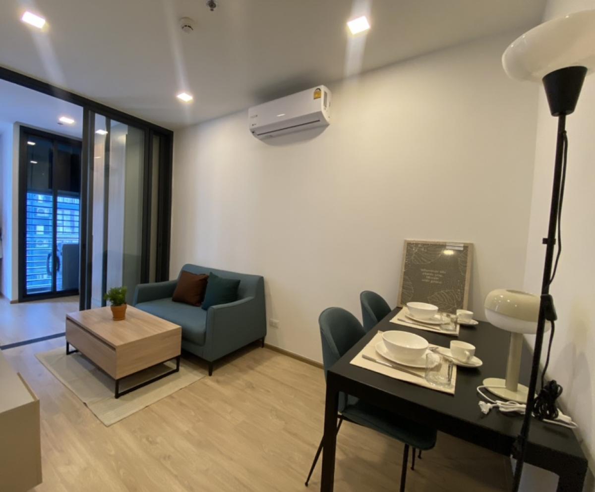 For RentCondoRatchathewi,Phayathai : ❤️XT Phayathai 1 bedroom, beautiful view, balcony garden, fully furnished, very chill. Interested, please make an appointment to view immediately. Welcome.