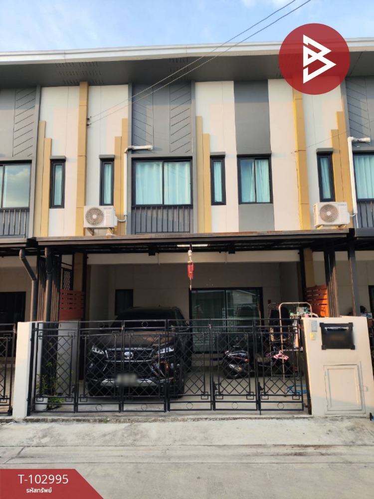 For SaleTownhomePathum Thani,Rangsit, Thammasat : Townhouse for sale, New York Village, Rangsit-Klong 4 (New York Rangsit-Klong4), Pathum Thani