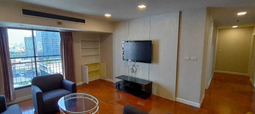 ให้เช่าคอนโดนานา : 2 Bedrooms for rent at Liberty Park Sukhumvit 11