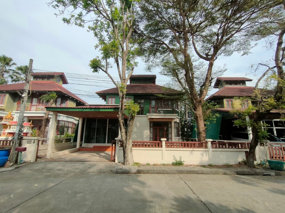 For RentHouseRama 2, Bang Khun Thian : Single house for rent, Ban Chai Khlong Village, Rama 2 Soi 33 (Wat Yai Rom Soi), near Rama 2 Expressway, a luxurious private project, only 14 houses, suitable for those looking for peace and privacy.