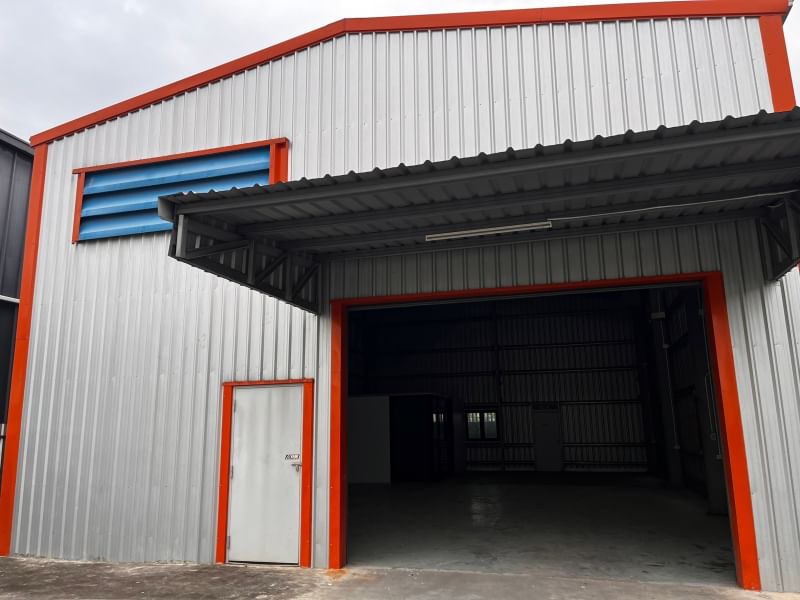 For RentWarehouseChokchai 4, Ladprao 71, Ladprao 48, : Warehouse for rent, location Chokchai 4, size 316 sq m.