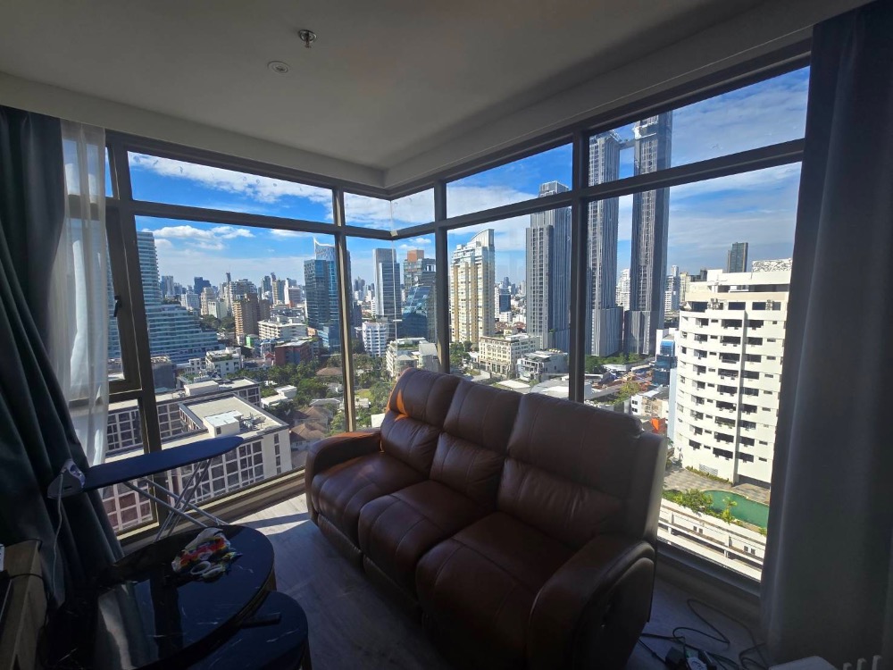 For RentCondoSukhumvit, Asoke, Thonglor : 2bedrooms Rhythm Ekkamai Estate for rent, 270meters to Donki mall ♥️