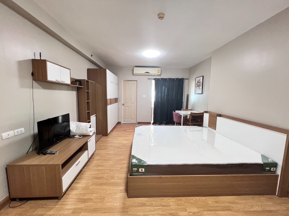 For RentCondoKasetsart, Ratchayothin : SVR-252 Condo for rent Supalai Park, Kaset Intersection, size 35 sq m., studio room, 9th floor, Building B, BTS Kasetsart