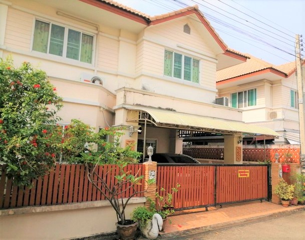 For SaleHousePathum Thani,Rangsit, Thammasat : For sale: 2-storey house, 35 sq m, ready to move in, usable area of ​​a single house, near the Red Line, Songprapa-Don Mueang, Pathum Thani