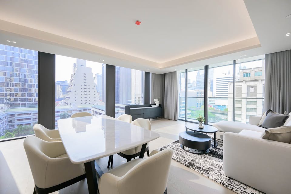 ให้เช่าคอนโดวิทยุ ชิดลม หลังสวน : 🔥🔥 Ultra Luxury Living 2 bedrooms 118 sq.m at Tonson One Residence 🔥 Pet Friendly 🔥.